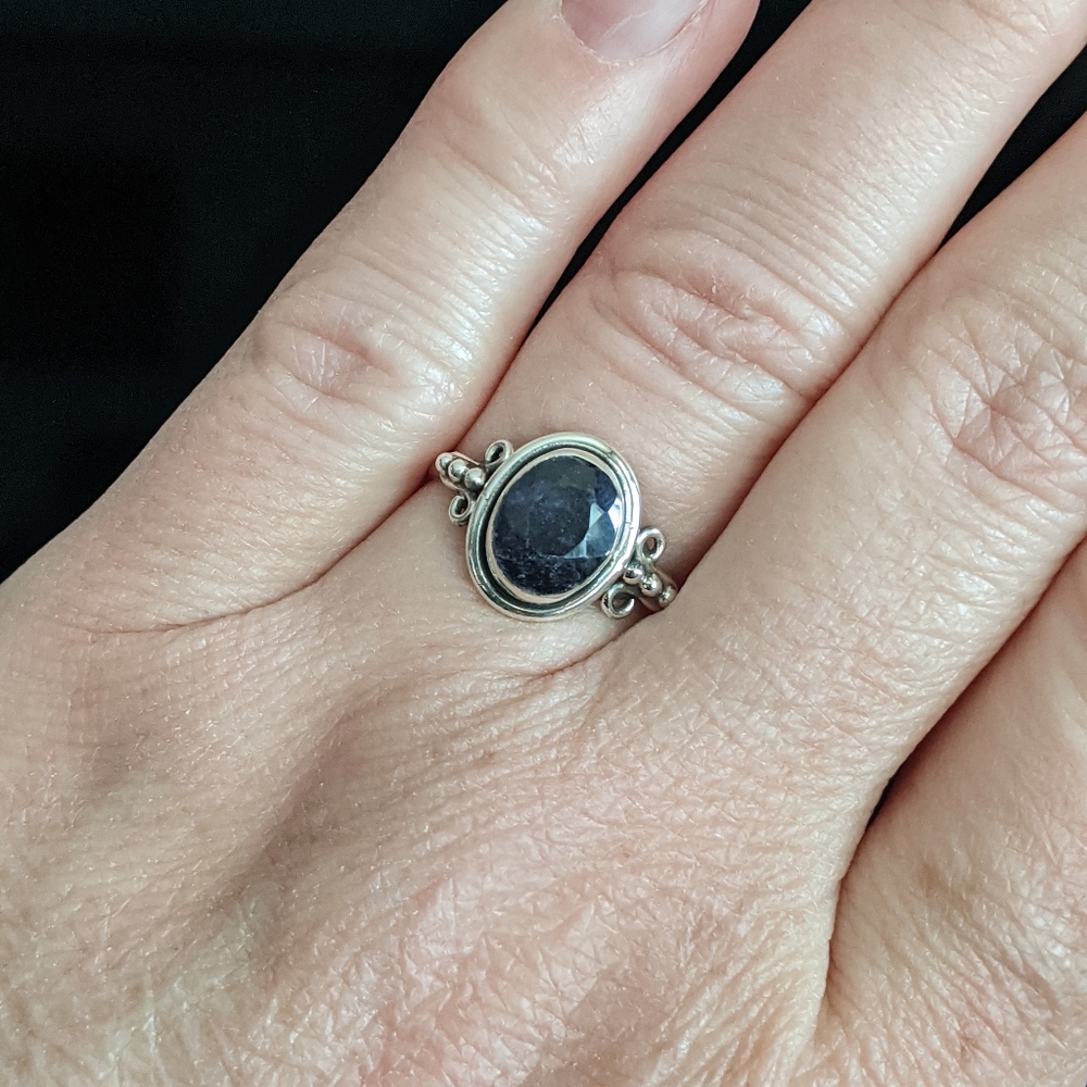 SOLD! Natural Blue Sapphire, 925 Silver ring, size 8 - Picture 10 of 10